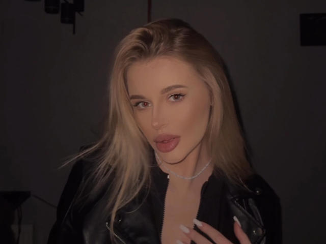 MarryMii - Live porn &amp; sex cam - 24440897