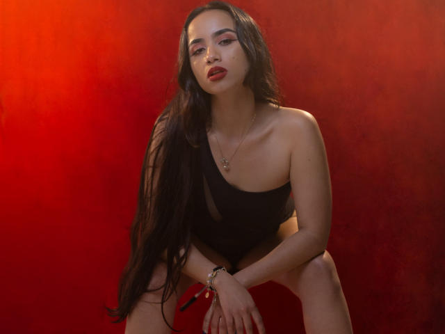 MacarenaColleman - Live porn &amp; sex cam - 24443149