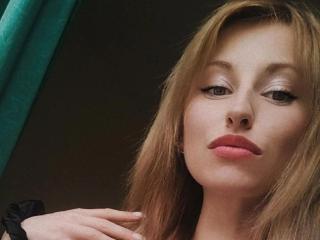 LoniDaisy - Camera khiêu dâm &amp; quyến rũ trực tiếp - 24447033