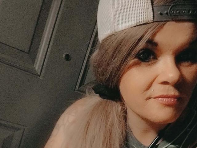 HotForYu - Live porn &amp; sex cam - 24451537