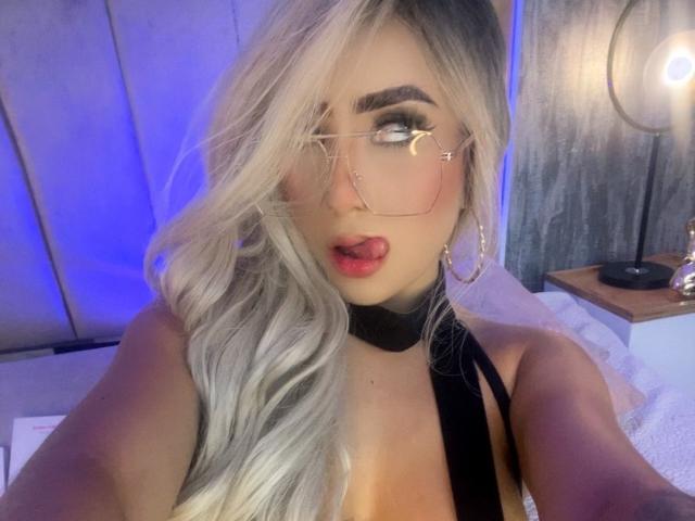 VictoriaGray - Sexe cam en vivo - 24451633