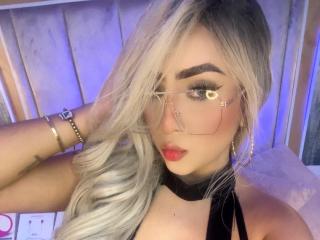 VictoriaGray - Live porn &amp; sex cam - 24451637