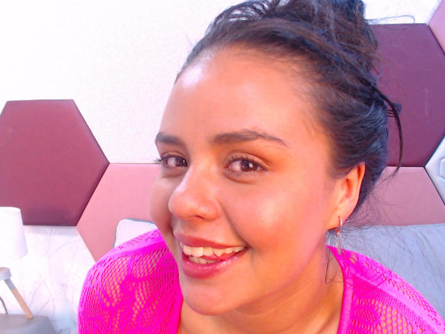 ArielleWilde - Live porn &amp; sex cam - 24453165