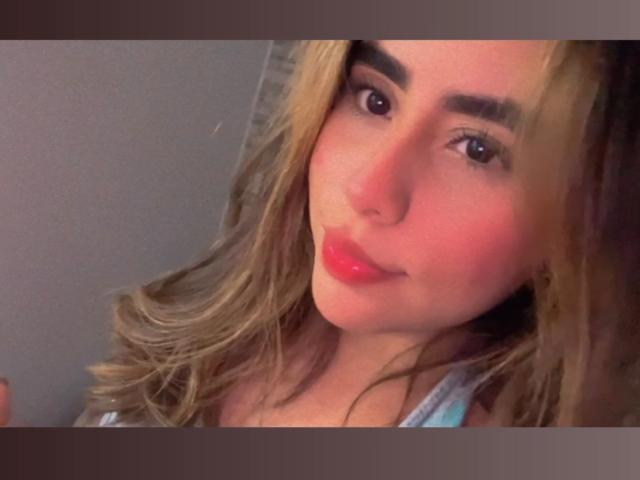 OlivaStellas - Live porn &amp; sex cam - 24453309