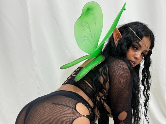 GabrielleKing - Live Sex Cam - 24454881