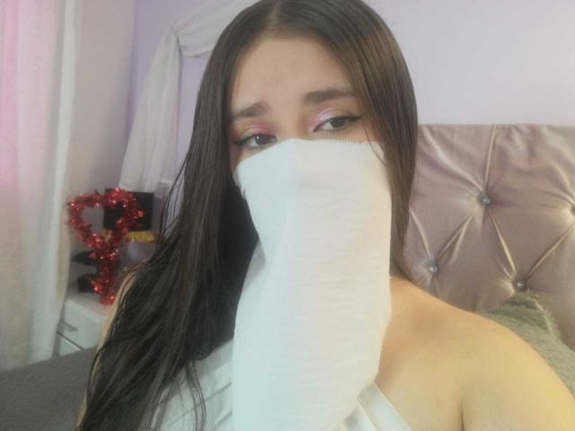 LeilaRasiii - сексуальная веб-камера в реальном времени - 24455249