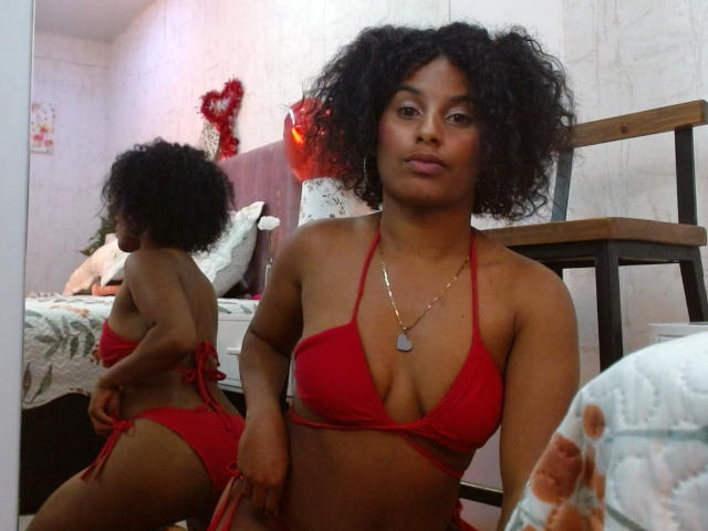 SamanthaRoussee - Sexe cam en vivo - 24457389