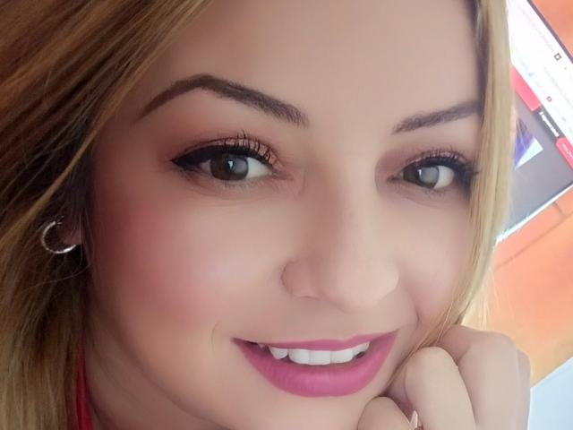 NatalyHami - Sexe cam en vivo - 24457513