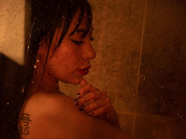 AmeliaRuso - сексуальная веб-камера в реальном времени - 24459081