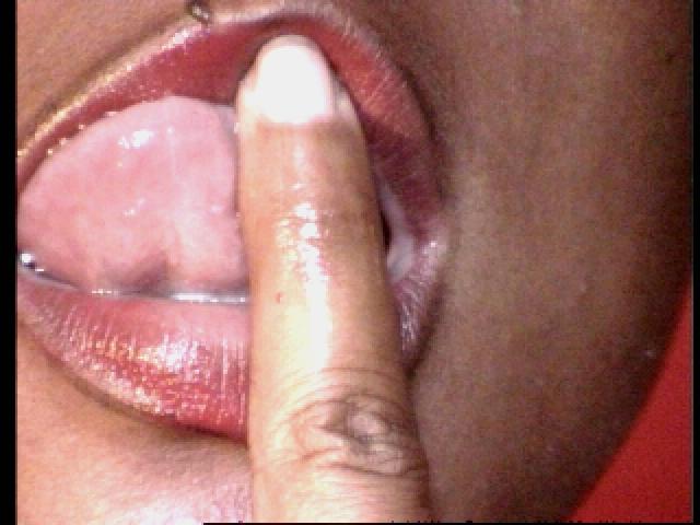 SuzieQ - Camera khiêu dâm &amp; quyến rũ trực tiếp - 2445930