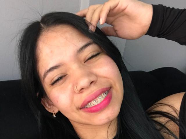 EmaGarces - Live sexe cam - 24460213