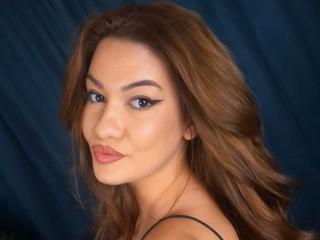 MeganDeVille - Live porn &amp; sex cam - 24468177