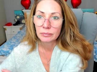 LadiAgatha - Live sex cam - 24468541