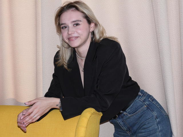 EmelyHailey - Porno na żywo i seks kamera - 24472329