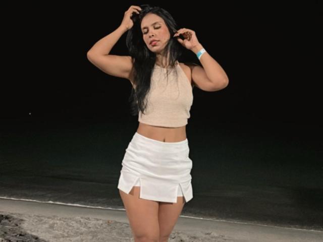 SalmaSoto - Live porn &amp; sex cam - 24472845