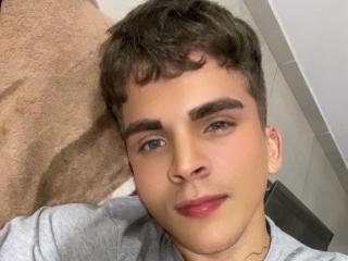 PhillipePinky - Live porn &amp; sex cam - 24473409