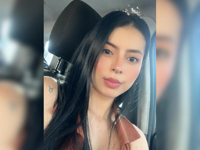 IsabellaJames - Porno na żywo i seks kamera - 24476017