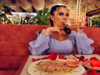 EvelynFielld - Live porn &amp; sex cam - 24483381