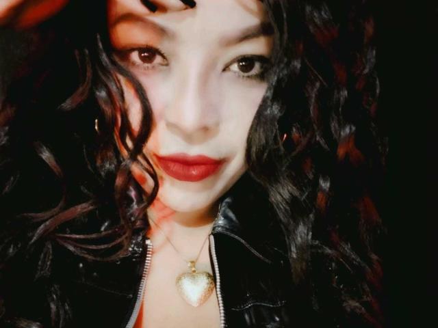 KarenCurlyHair - сексуальная веб-камера в реальном времени - 24485037