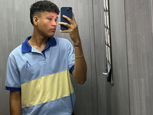 SantiagoSalvatore - Live porn &amp; sex cam - 24487441