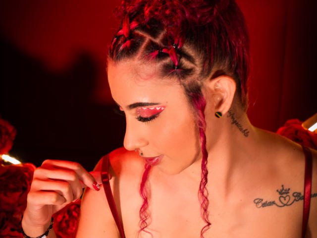 CaseyDevon - Sexe cam en vivo - 24487881