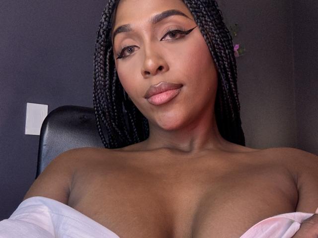 LannaPalmer - Live porn &amp; sex cam - 24488069