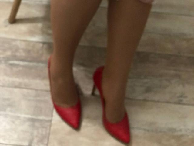 Khaleessi - Live porn &amp; sex cam - 24488497