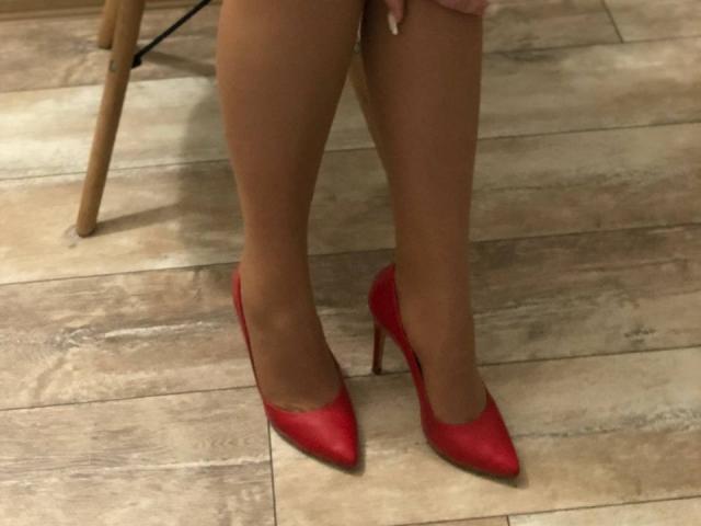 Khaleessi - Live porn &amp; sex cam - 24488525