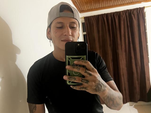 Cains - Live porn &amp; sex cam - 24488785