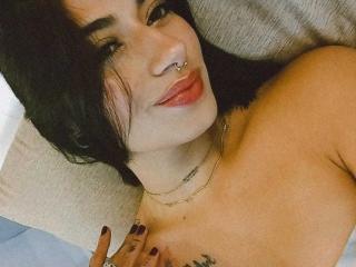 NaomiDavis - Live porn &amp; sex cam - 24489673