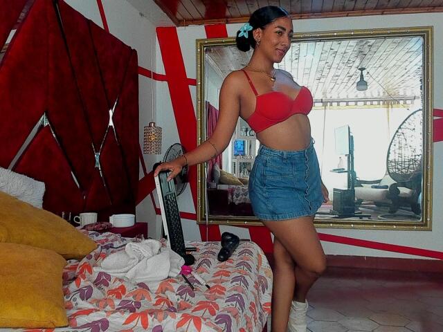 NatalyBlonder - сексуальная веб-камера в реальном времени - 24489941