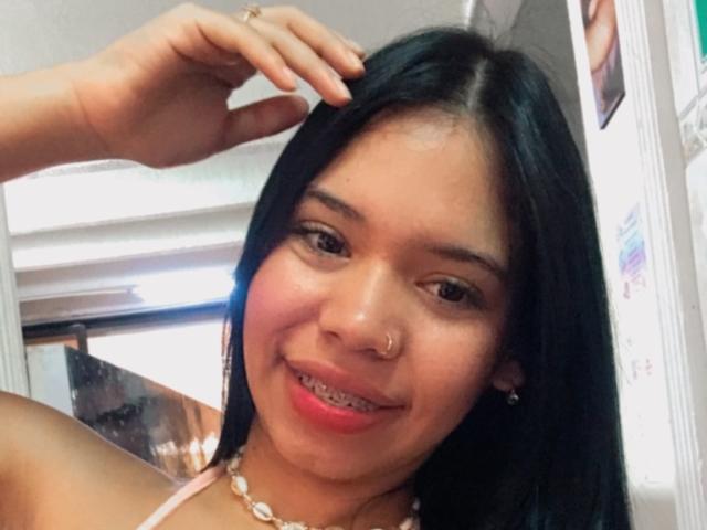 EmaGarces - Camera khiêu dâm &amp; quyến rũ trực tiếp - 24493249