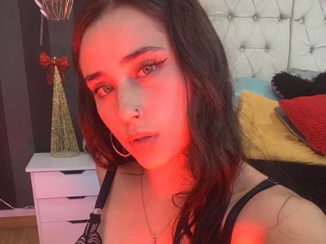 TiffanySilvye - 라이브 포르노 &amp; 섹스 캠 - 24495297