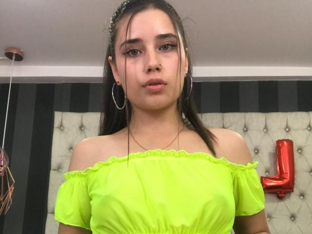 TiffanySilvye - Live porno og sexkamera - 24495417