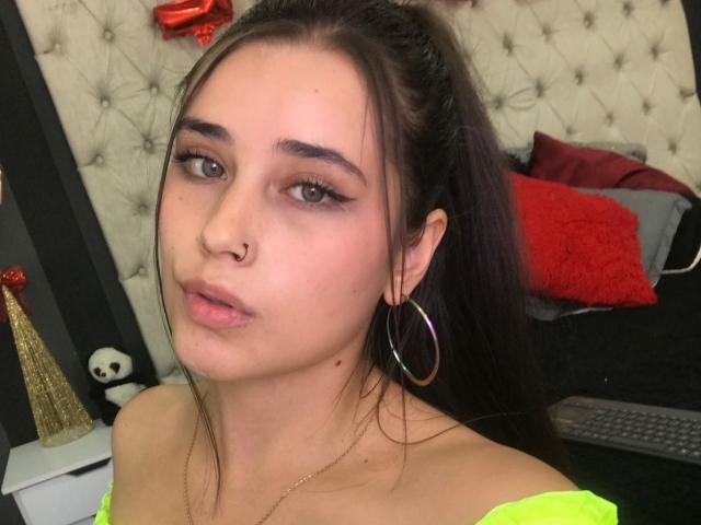 TiffanySilvye - Porno na żywo i seks kamera - 24495457