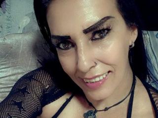 LagaGomez - Live porn &amp; sex cam - 24495537