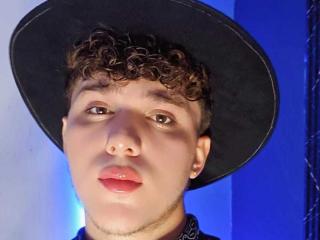 ErosGeorgiou - Live porn &amp; sex cam - 24497789