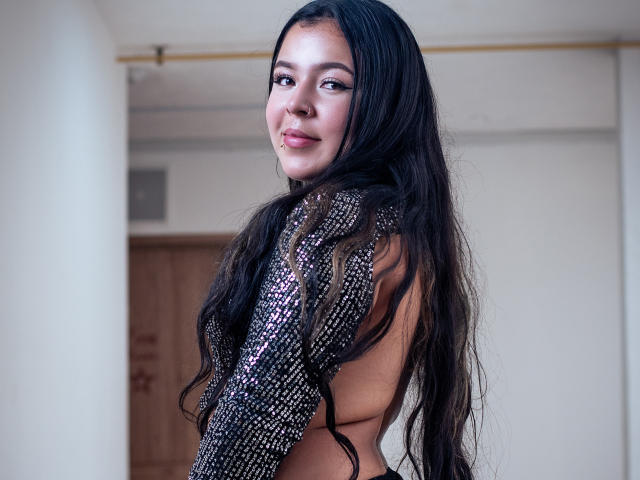 BarbaraHoneyy - сексуальная веб-камера в реальном времени - 24498093