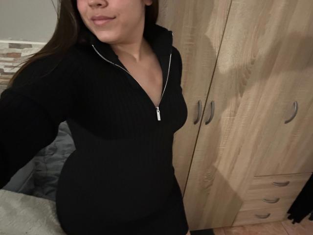 ValentinaDama-hot - Live porn &amp; sex cam - 24499221