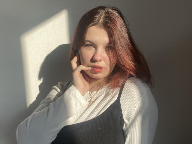 Khaleessi - Live porn &amp; sex cam - 24499725