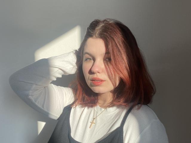 Khaleessi - Live Sex Cam - 24499733