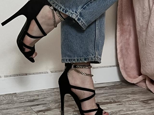 Khaleessi - Live porn &amp; sex cam - 24499901