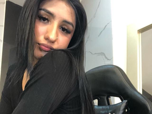 NickiClark - Live sexe cam - 24501189