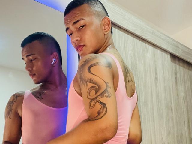 RafaBruz - Camera khiêu dâm &amp; quyến rũ trực tiếp - 24503145