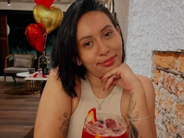 LiliethRoss - Porno na żywo i seks kamera - 24506461