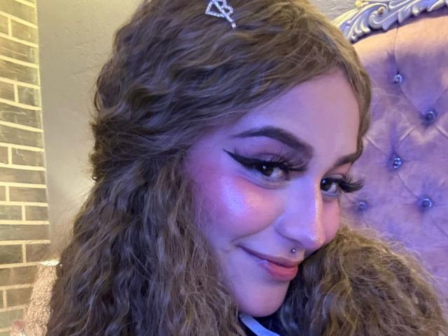 LindaWatsong - Live porn &amp; sex cam - 24510261