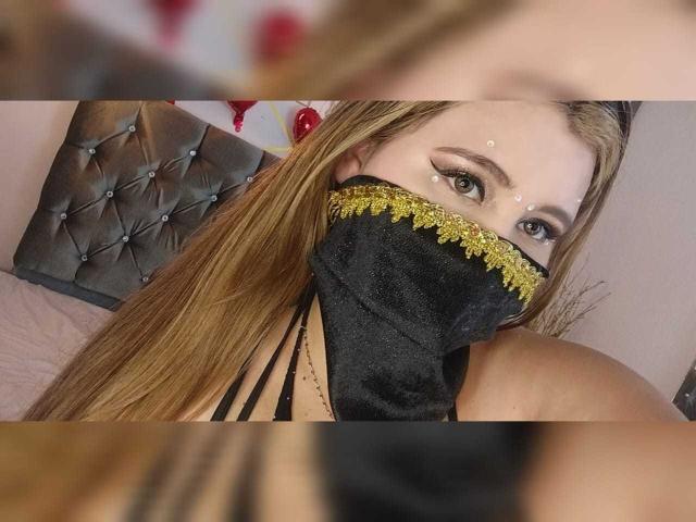 SalmaAzaman - Live sexe cam - 24512165