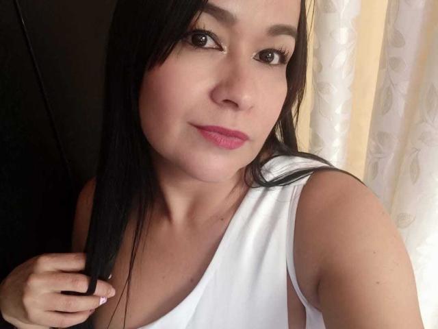 TamaraFoxy - Live Sex Cam - 24514181