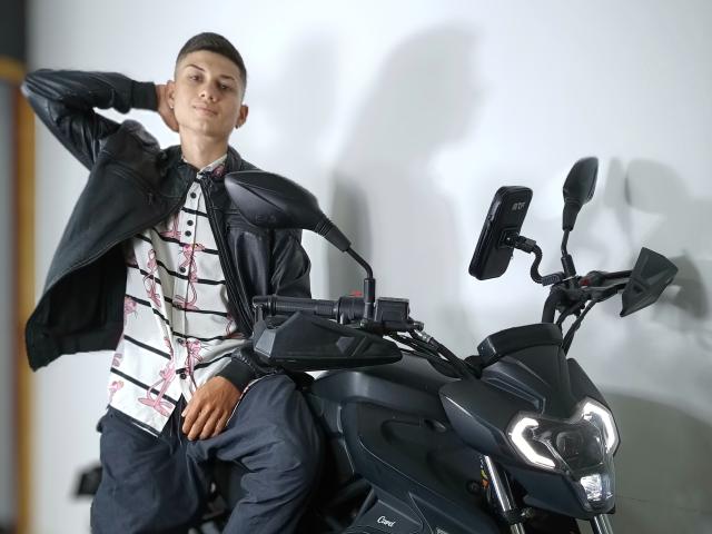 kattyAndAlex - Live porn &amp; sex cam - 24515829