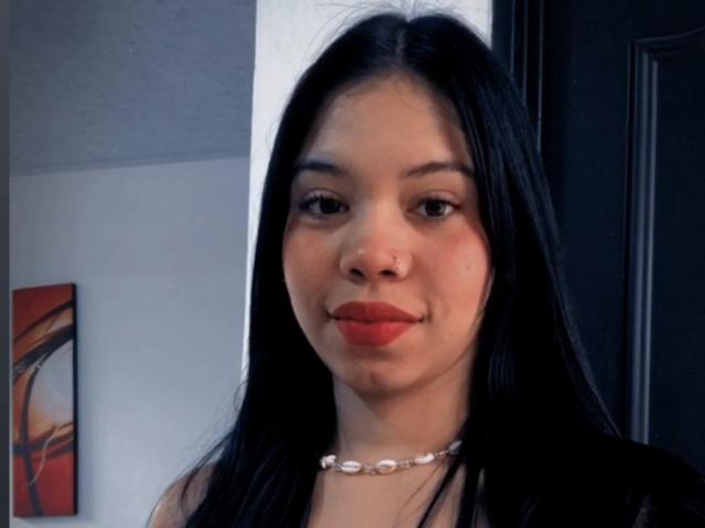 EmaGarces - Live porn &amp; sex cam - 24518917